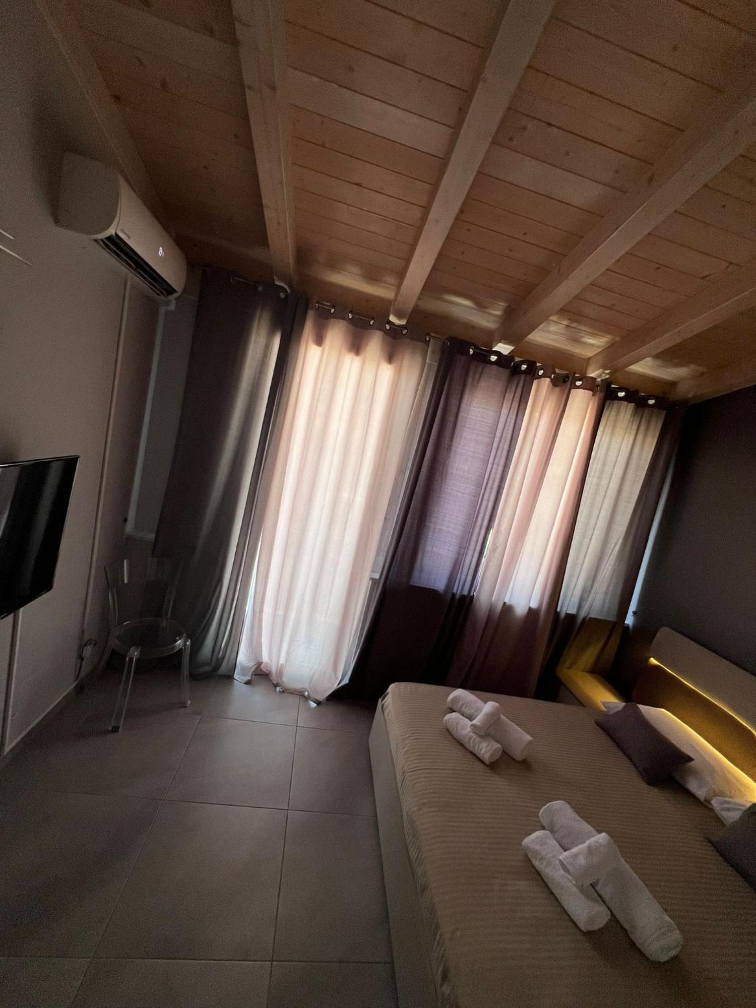 La Piazzetta A Mare Holiday House 斯菲拉卡瓦洛 外观 照片